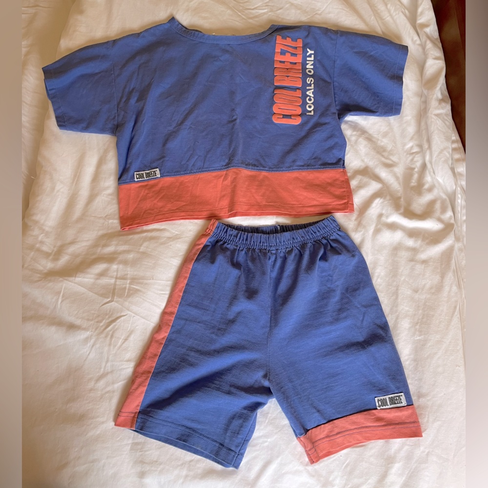 VINTAGE 80’s COOL BREEZE locals only T-shirt and shorts set